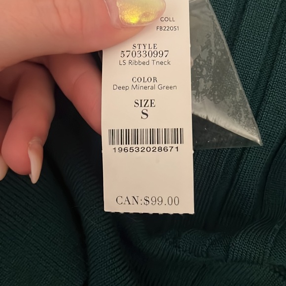 Deep mineral green turtle neck, NWT and receipt - Picture 6 of 6